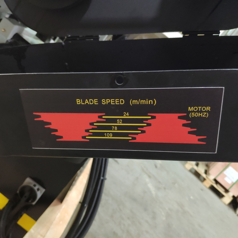 Станок ленточнопильный полуавтоматический Stalex BS-1018ТH