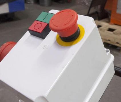 Кнопка аварийной остановки